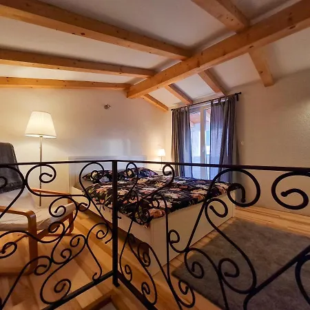 Апартаменты Sweet House And Ровинь